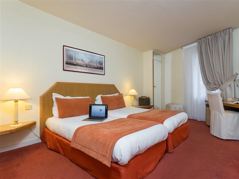 Hotel Fertel Etoile Paris Exterior foto